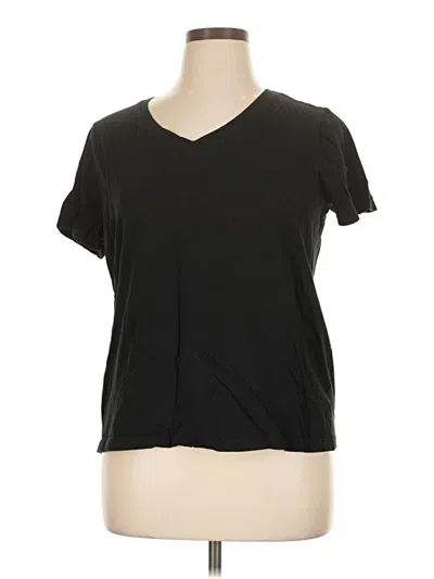 Pre-owned Time And Tru Short Sleeve T-shirt In Black