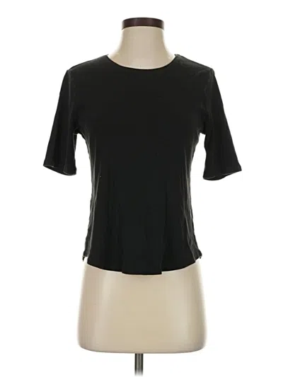 Pre-owned Time And Tru Short Sleeve T-shirt In Black
