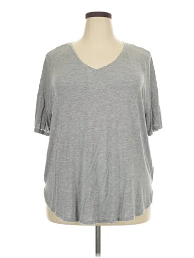 Pre-owned Time And Tru Short Sleeve T-shirt In Gray