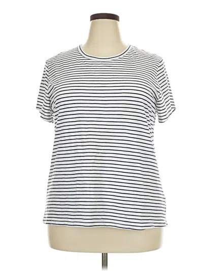 Pre-owned Time And Tru Short Sleeve T-shirt In Ivory