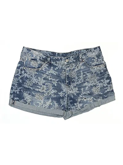 Pre-owned Time And Tru Shorts In Blue