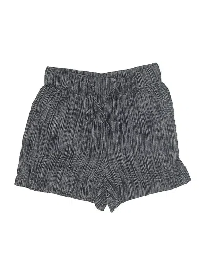 Pre-owned Time And Tru Shorts In Gray