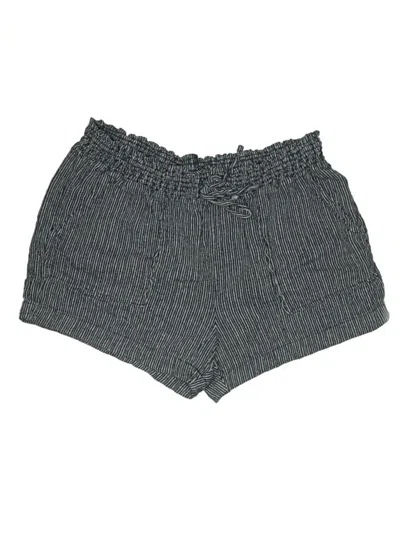 Pre-owned Time And Tru Shorts In Gray
