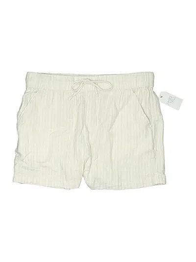 Pre-owned Time And Tru Shorts In Green