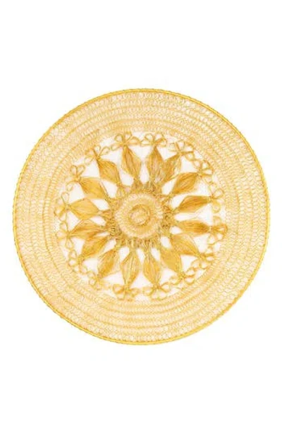 Tiramisu Sunburst Petal Weave Metal Placemat In Gold