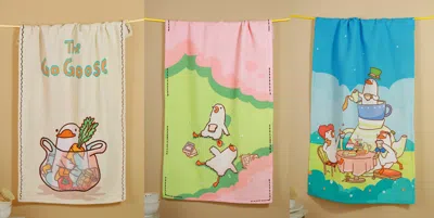 Tiramisu The "gaggle Of Geese" Artisan Kitchen Tea Towel Set - Set Of 3 In Multi