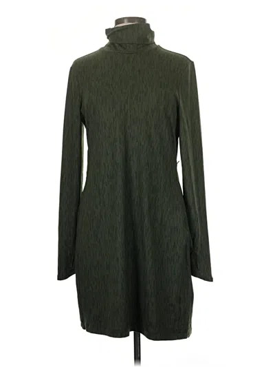 Pre-owned Title Nine Casual Dress In Green