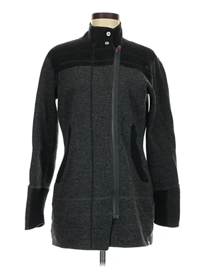 Pre-owned Title Nine Coat In Gray