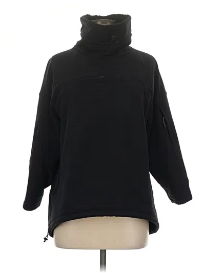 Pre-owned Title Nine Fleece Jacket In Black