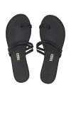 Tkees Leah Toe Loop Sandal In Black