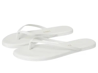 Tkees Solids In White