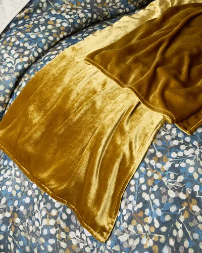 Tl At Home Vintage Velvet Oversized Throw Blanket, 50" X 90" In Kiwi Black