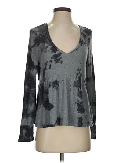 Pre-owned T.la Long Sleeve Top Gray V-neck Tops