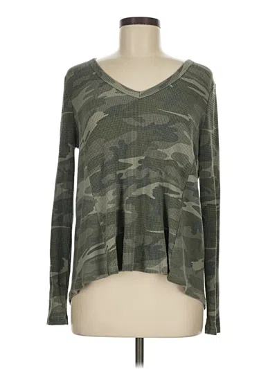 Pre-owned T.la Pullover Sweater In Green