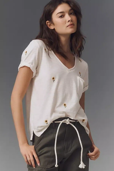 T.la The Lars Classic V-neck Tee By T. La In Beige