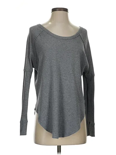 Pre-owned Tna Long Sleeve T-shirt In Gray