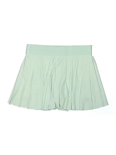 Pre-owned Tnaction Active Skort In Green