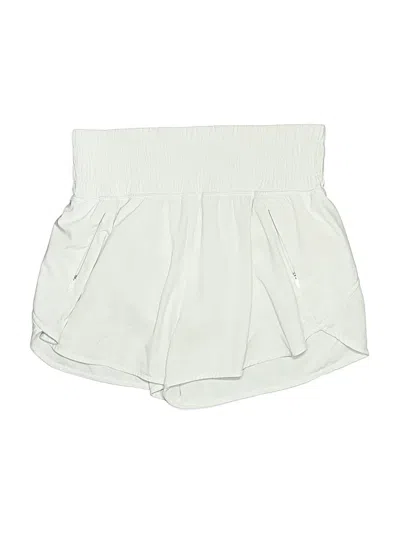 Pre-owned Tnaction Shorts In Ivory