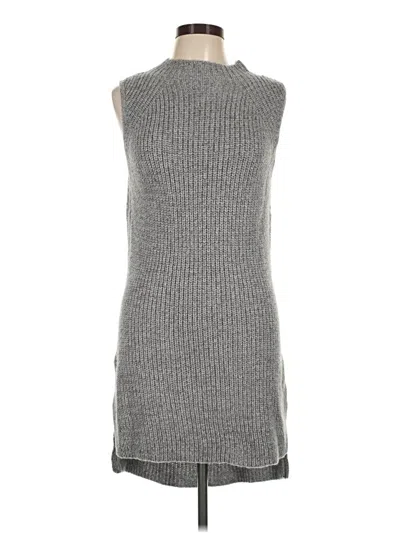 Pre-owned Toad And Co Casual Dress In Gray