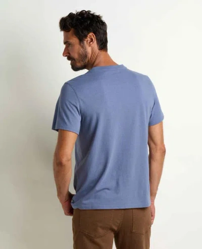 Toad And Co Re-form Crew In Blue