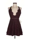 Tobi Cocktail Dress In Burgundy