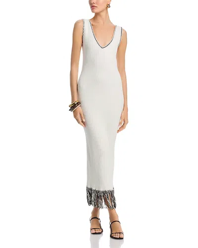 Toccin Ashtin V Neck Midi Dress In White