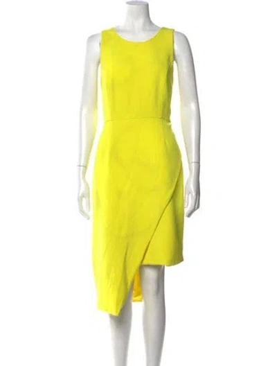 Pre-owned Toccin Crew Neck Knee-length Dress In Yellow
