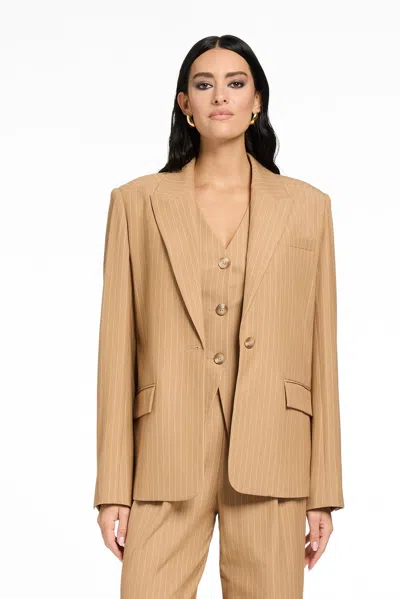 Toccin Pos - Willa Boyfriend Blazer In Brown