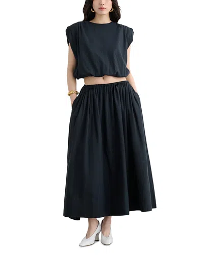 Toccin Sirelle Strong Shoulder Top In Black