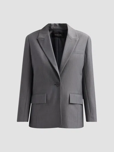 Toccin Women's Willa Boyfriend Blazer In Gray