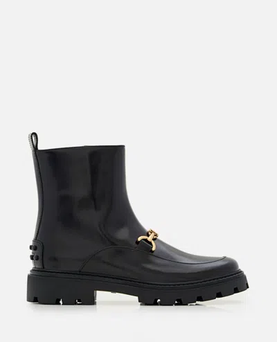 TOD'S ANKLE BOOT WITH RUBBER SOLE
