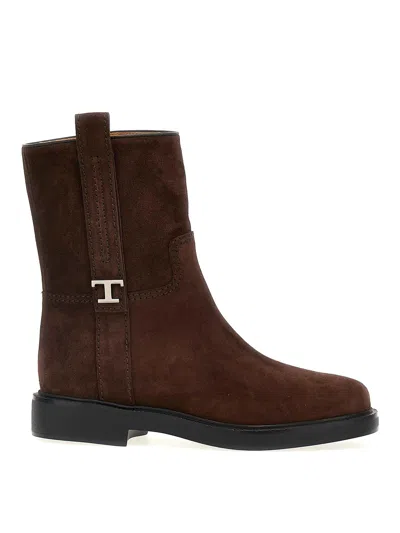 Tod's Ankle Boots In Brown