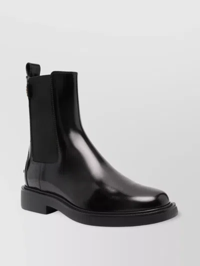 Tod's Ankle Boots In Leather