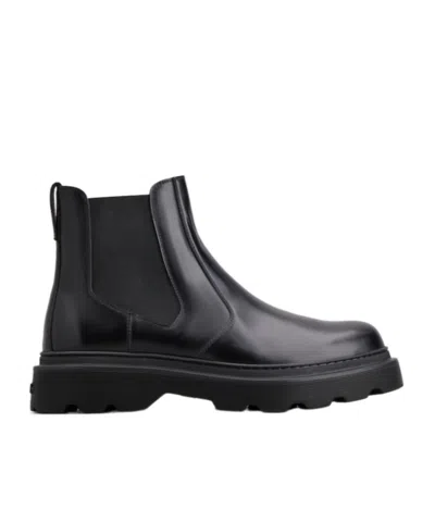 TOD'S TOD'S ELASTICATED SIDE ANKLE BOOTS