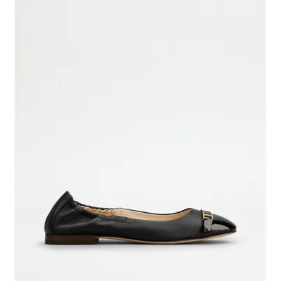 TOD'S BALLERINAS IN LEATHER