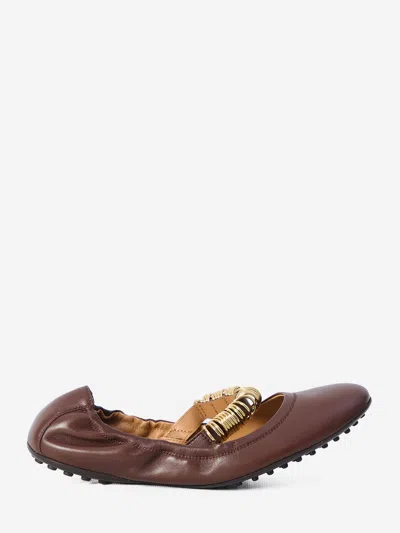 Tod's Ballet Flats Wit Eyelets In Brown