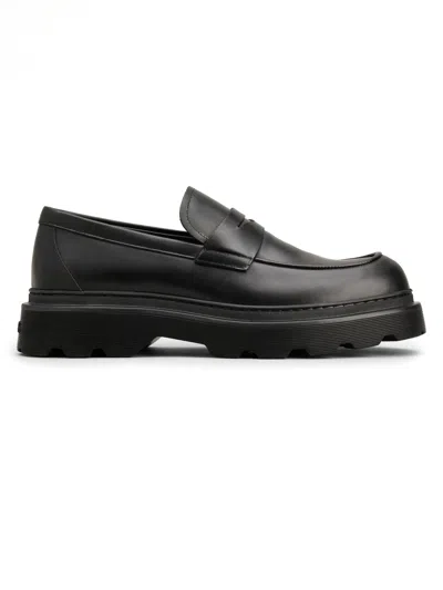 TOD'S BLACK CALFSKIN LOAFER