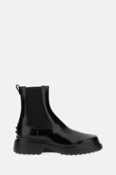 Tod's Boots In Black