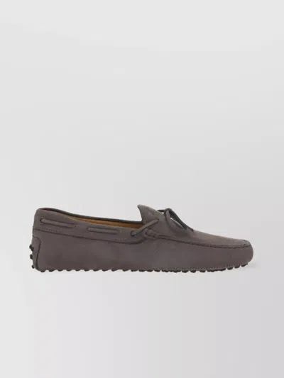 Tod's Bow Calfskin Loafers Knurled Leather Rubber In Gray