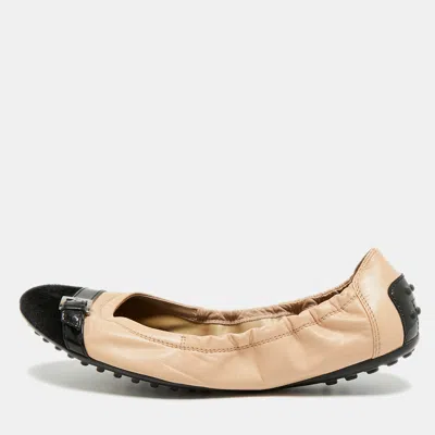 Pre-owned Tod's Bow Scrunch Size 38.5 Beige/black Leather And Suede Ballet Flats In Sand