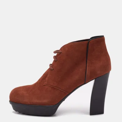 Pre-owned Tod's Brown Suede Lace Booties Size 37