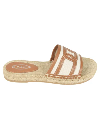 Tod's Catena Patched Rafia Sandals In Neutral