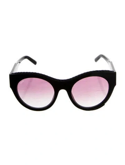 Pre-owned Tod's Cat-eye Gradient Sunglasses In Black