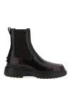 Tod's Smooth Leather Chelsea Boots In Red