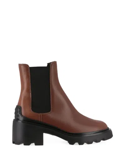 Tod's Chelsea Boots In Brown