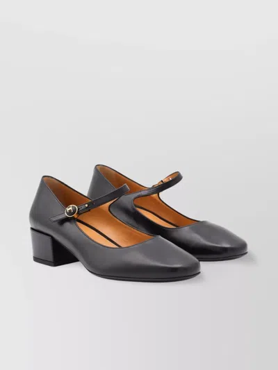 Tod's Chunky Heel Pump Round Toe