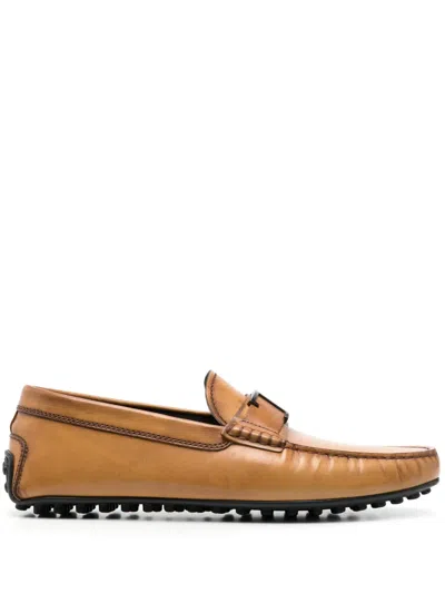 Tod's City Gommino Driving Shoes In Braun
