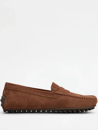 Tod's City Gommino Loafers In Brown