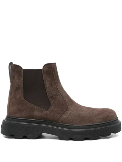 Tod's Tod`s Classic Leather Boots With Textured Sole In Brown