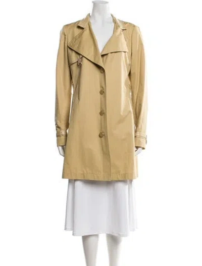 Pre-owned Tod's Coat In Neutral